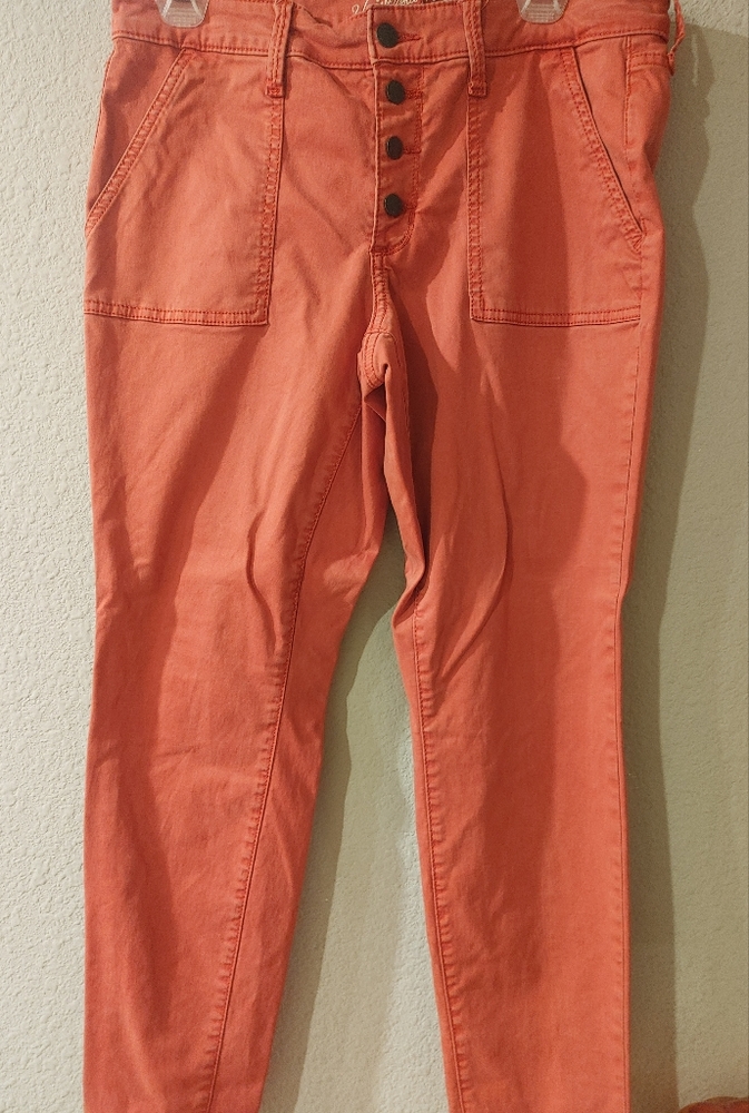 Universal Thread Jeans